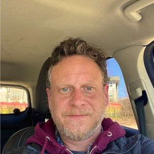 Meet your Posher, Jason